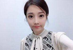 抖音网红小宋佳吃瓜,揭秘娱乐圈幕后真相